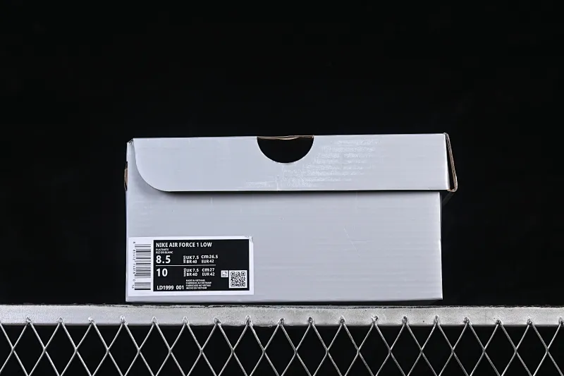 All Categories Nk Air Force 1 Air Force Series Nk Air Force 1 Low Air Force Low Nike Air Force 1'07 Low Co-branded Beige and Black Hook Air Force 1 Low-top Casual Shoes LD1999-001